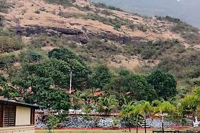 Twin Mountain Resort