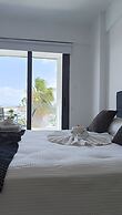 Larvella Estia Luxury Suites