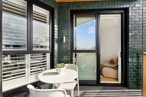 Greenhouse Apartments by Urban Rest