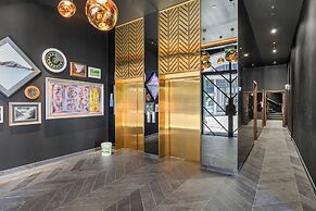 Greenhouse Apartments by Urban Rest