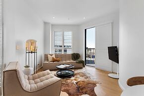 Greenhouse Apartments by Urban Rest