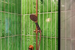 Greenhouse Apartments by Urban Rest