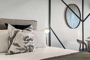 Greenhouse Apartments by Urban Rest