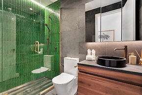 Greenhouse Apartments by Urban Rest