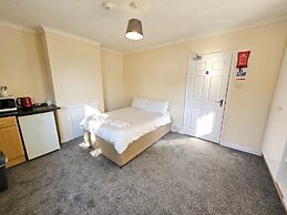 Central Studios Tennyson Road