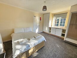 Central Studios Tennyson Road