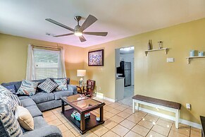 Serene Charleston Home Near Airport: Pets Welcome!