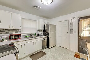 Serene Charleston Home Near Airport: Pets Welcome!