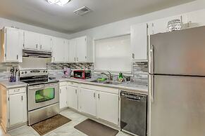 Serene Charleston Home Near Airport: Pets Welcome!