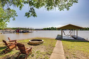 Private Dock & Fire Pit: Cedar Creek Reservoir Gem
