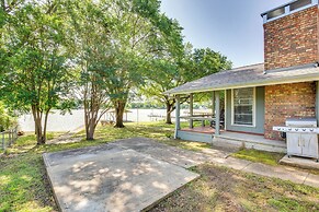 Private Dock & Fire Pit: Cedar Creek Reservoir Gem