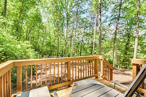 Mountain Escape w/ Gas Grill Near Lake Burton!