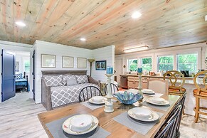 Mountain Escape w/ Gas Grill Near Lake Burton!