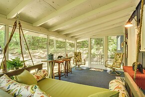 Mountain Escape w/ Gas Grill Near Lake Burton!