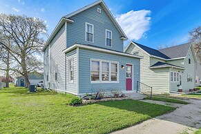 Modern Casselton Vacation Rental: 22 Mi to Fargo!