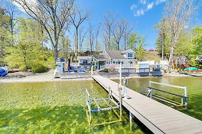 Waterfront Romulus Getaway w/ Private Dock!
