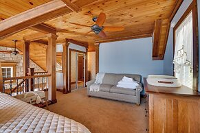 Waterfront Romulus Getaway w/ Private Dock!