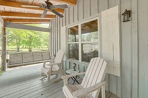 Charming Lawley Cottage: Deck, Fire Pit & Yard!