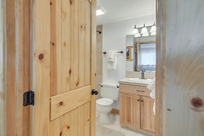 Convenient Winter Park Condo - 3 Mi to Resort!