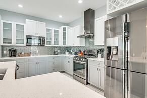 5 Mi to Beach: Luxe Home w/ Spa in Cape Coral!