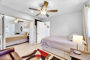 Pet-friendly Mesa Home w/ Community Amenities!