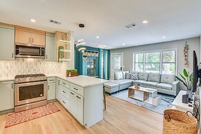 Fort Walton Beach Home: 3 Mi to Beach & Pier!