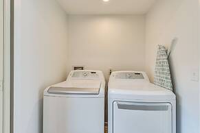 Fort Walton Beach Home: 3 Mi to Beach & Pier!