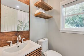 Fort Walton Beach Home: 3 Mi to Beach & Pier!