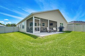 Furnished Lanai & Golf Cart: the Villages Home!