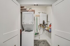 Welcoming Grants Pass Retreat - Walk to Park!