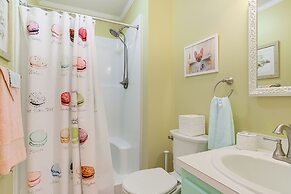 3 Mi to Bethany Beach: Coastal Gem w/ Pool Access