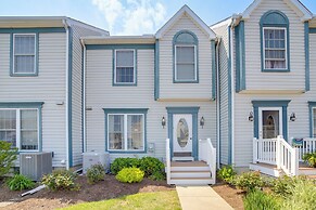 3 Mi to Bethany Beach: Coastal Gem w/ Pool Access
