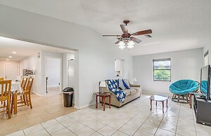 13 Mi to Hudson Beach: Spring Hill Home w/ Lanai