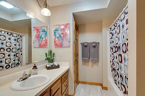 5-acre Graceland Family Home in West Des Moines