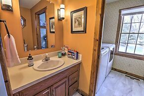 5-acre Graceland Family Home in West Des Moines