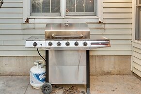 5-acre Graceland Family Home in West Des Moines