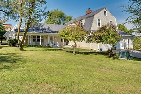 5-acre Graceland Family Home in West Des Moines