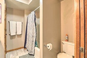 5-acre Graceland Family Home in West Des Moines