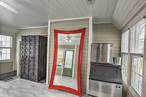 5-acre Graceland Family Home in West Des Moines