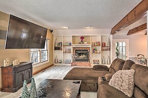 5-acre Graceland Family Home in West Des Moines