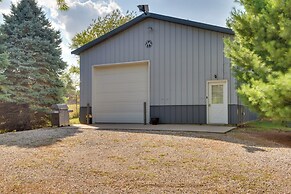 5-acre Graceland Family Home in West Des Moines