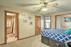 5-acre Graceland Family Home in West Des Moines