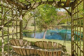 5-acre Graceland Family Home in West Des Moines