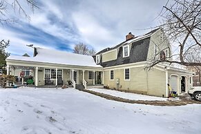 5-acre Graceland Family Home in West Des Moines