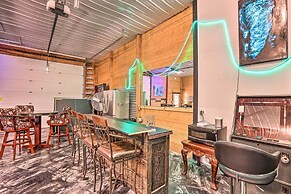 5-acre Graceland Family Home in West Des Moines