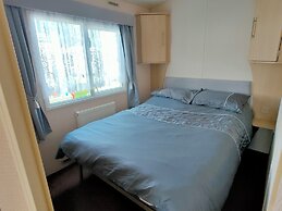 Immaculate 2 Bedroom Caravan in Ingoldmells,