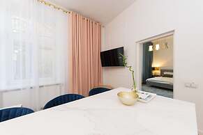 Wawel Castle Old Town Bigger p4you pl