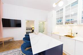 Wawel Castle Old Town Bigger p4you pl