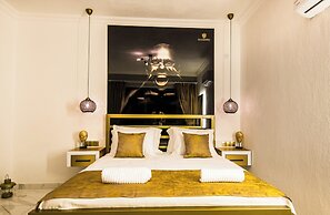 Villa Mulberry Collection 1