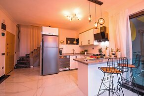 Villa Mulberry Collection 1